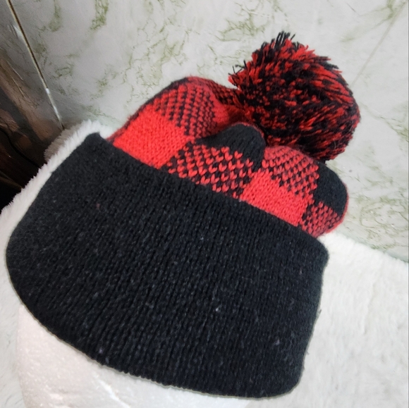 American Eagle Outfitters Buffalo Plaid Hat - Picture 5 of 8